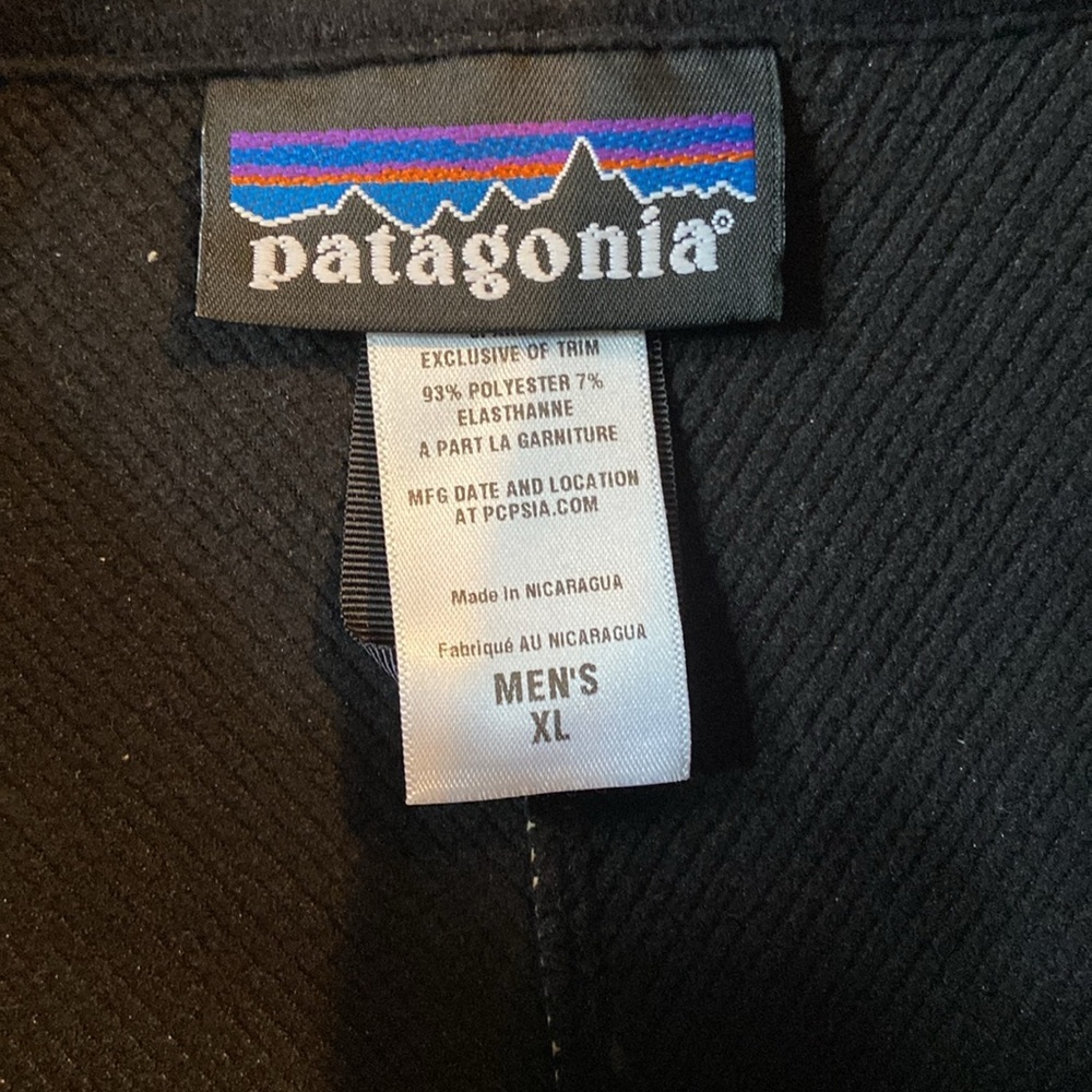Patagonia mens XL black polartec zip up jacket - Picture 2 of 4